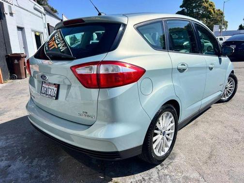 Blue 2014 Ford C-Max Hybrid SE