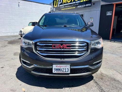 Gray 2017 GMC Acadia SLE-2