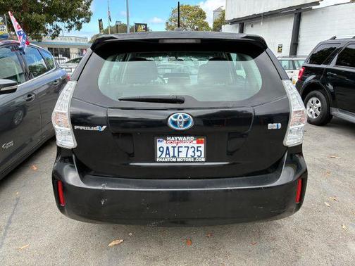 2014 Toyota Prius v Three