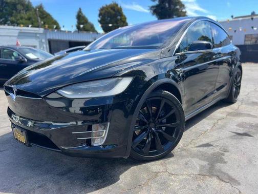 Black 2017 Tesla Model X 75D