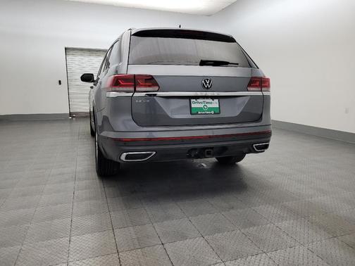 2021 Volkswagen Atlas 3.6L SE w/Technology