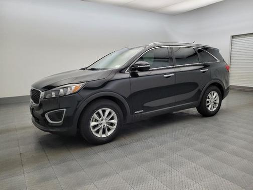 Ebony Black 2016 Kia Sorento LX