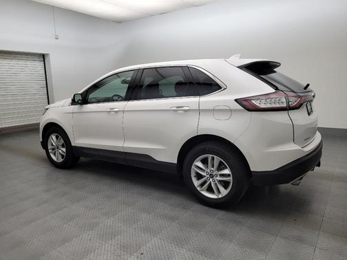 White 2016 Ford Edge SEL