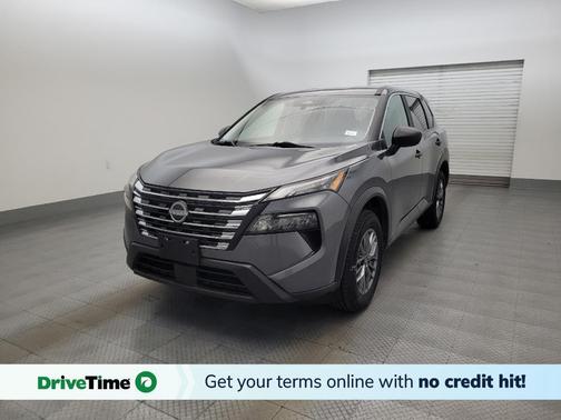 Gun Metallic 2024 Nissan Rogue S