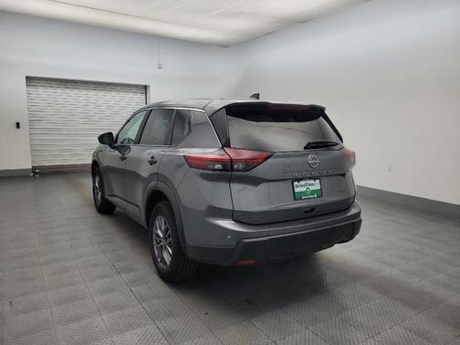 Gun Metallic 2024 Nissan Rogue S