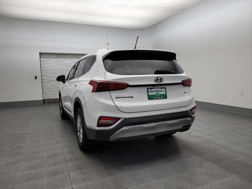 2019 Hyundai SANTA FE SE 2.4