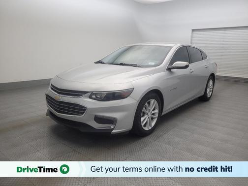 Silver Ice Metallic 2018 Chevrolet Malibu LT