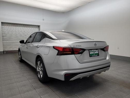 2020 Nissan Altima S FWD