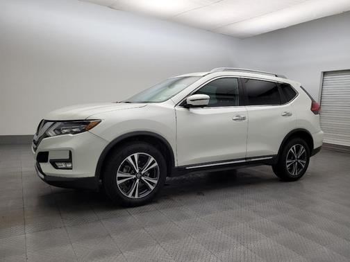 2017 Nissan Rogue SL