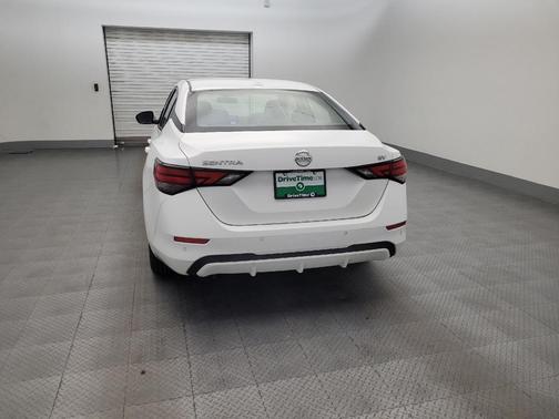 White 2021 Nissan Sentra SV