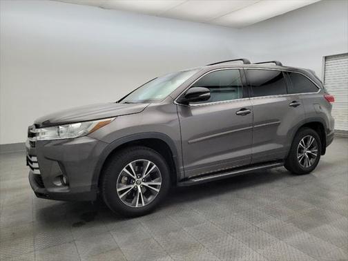 2017 Toyota Highlander LE Plus
