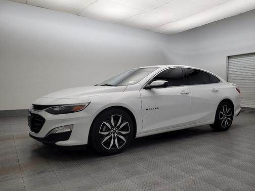 2022 Chevrolet Malibu FWD RS