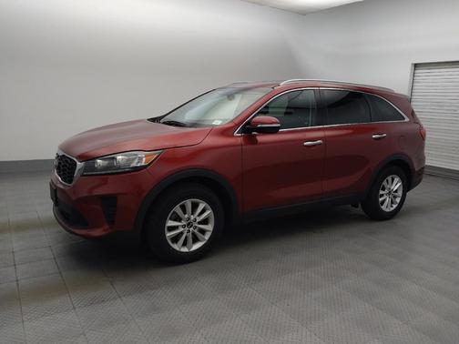 Passion Red 2019 Kia Sorento LX