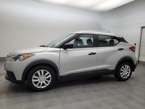 2018 Nissan Kicks S