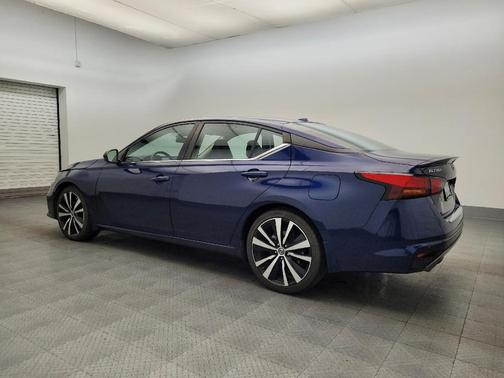 2021 Nissan Altima SR FWD