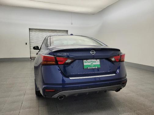 2021 Nissan Altima SR FWD