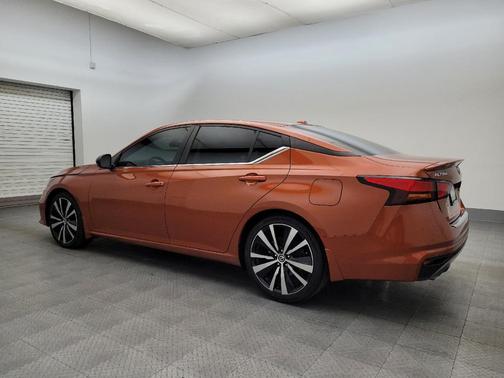 2022 Nissan Altima SR FWD