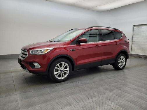 Red 2018 Ford Escape SEL