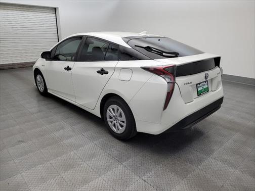 2016 Toyota Prius Two