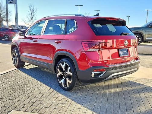 2023 Volkswagen Taos 1.5T SEL