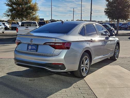 2022 Volkswagen Jetta 1.5T SE