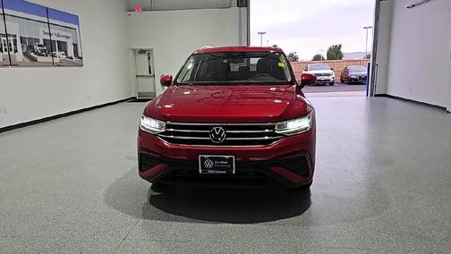 Kings Red 2023 Volkswagen Tiguan 2.0T SE
