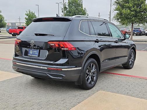 2024 Volkswagen Tiguan 2.0T SE