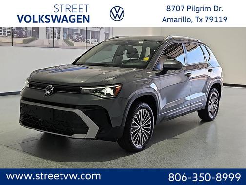 Platinum Gray Metallic 2025 Volkswagen Taos 1.5T SE