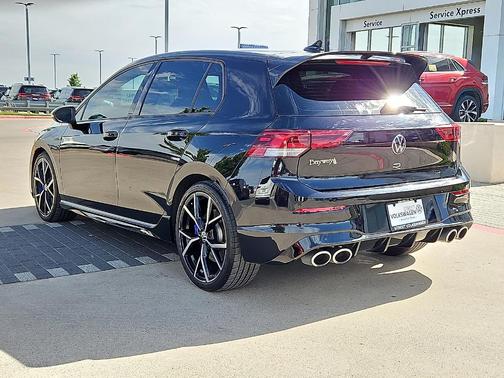 2024 Volkswagen Golf R 2.0T