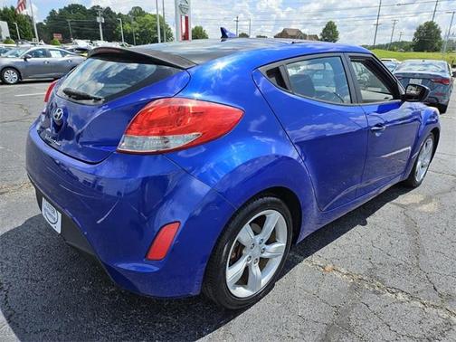 2014 Hyundai Veloster Base