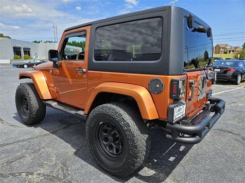 2011 Jeep Wrangler Sahara
