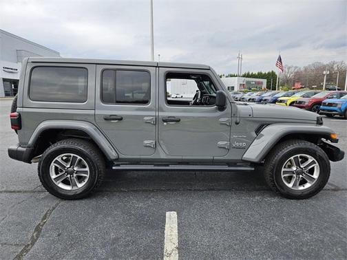 2022 Jeep Wrangler Unlimited Sahara