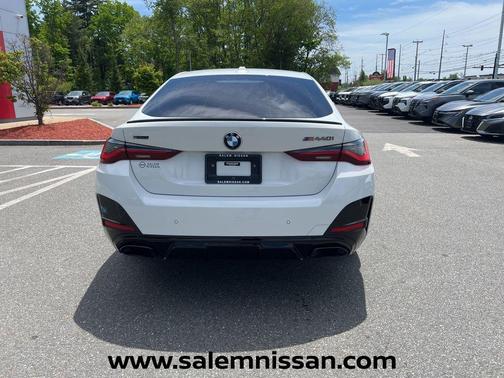 Alpine White 2024 BMW M440 i xDrive