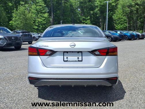 Brilliant Silver Metallic 2026 Nissan Altima 2.5 SV