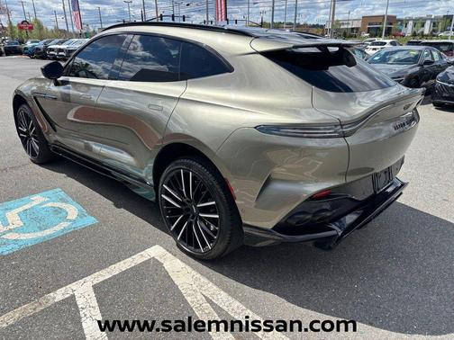 Gold 2024 Aston Martin DBX 707
