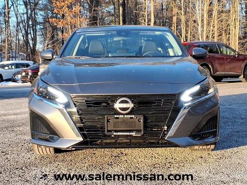 Gun Metallic 2025 Nissan Altima 2.5 SL