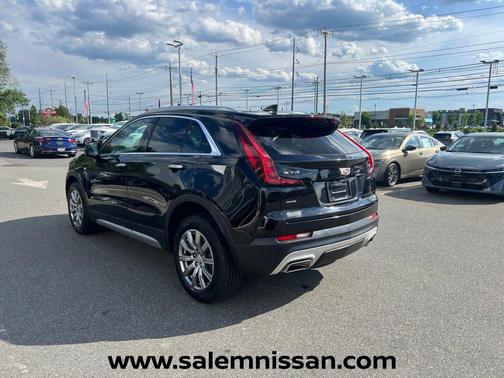 Stellar Black Metallic 2023 Cadillac XT4 Premium Luxury
