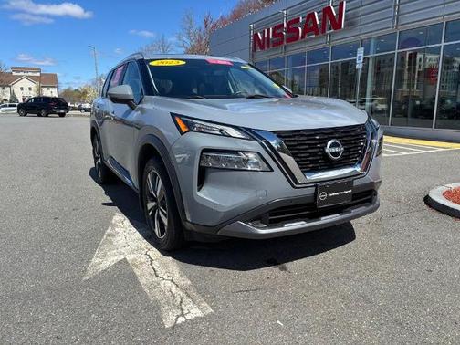 Boulder Gray Pearl 2023 Nissan Rogue SL