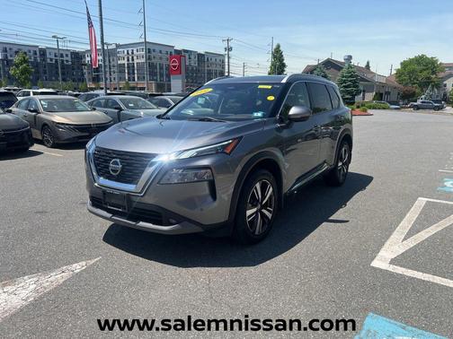 Gun Metallic 2021 Nissan Rogue SL