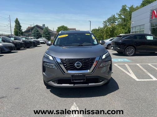 Gun Metallic 2021 Nissan Rogue SL