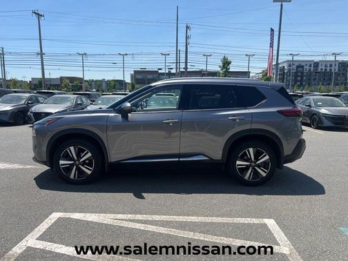 Gun Metallic 2021 Nissan Rogue SL
