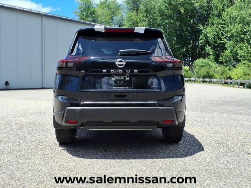 Super Black 2026 Nissan Rogue SV
