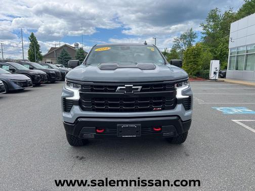 Slate Gray Metallic 2024 Chevrolet Silverado 1500 LT Trail Boss
