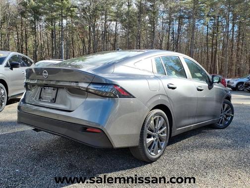 Gun Metallic 2026 Nissan Sentra SL