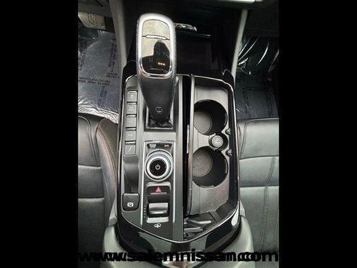 Bianco 2024 Maserati Levante GT Ultima