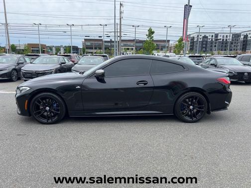 Black Sapphire Metallic 2023 BMW M440 i xDrive