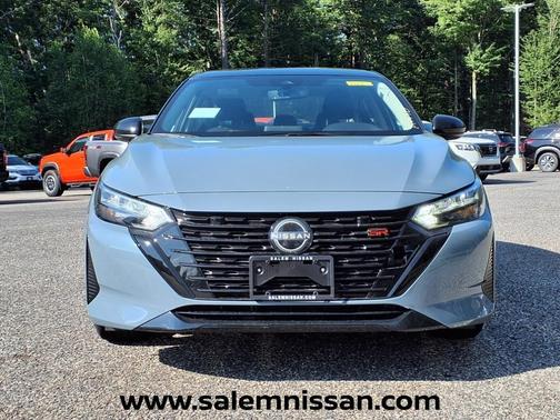 Atlantic Gray/Super Black 2025 Nissan Sentra SR