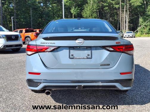 Atlantic Gray/Super Black 2025 Nissan Sentra SR