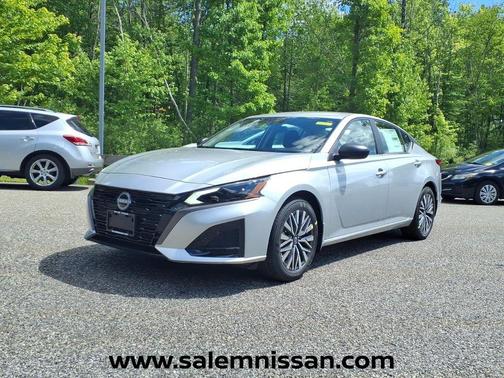 Brilliant Silver Metallic 2026 Nissan Altima 2.5 SV
