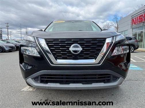 Super Black 2023 Nissan Rogue SV